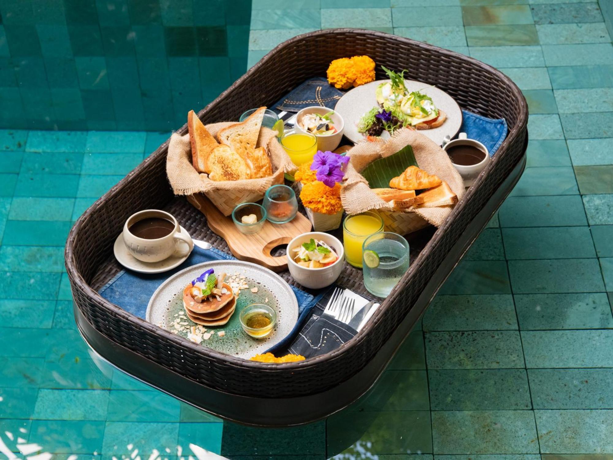 Blue Karma Dijiwa Seminyak Hotel Exterior photo